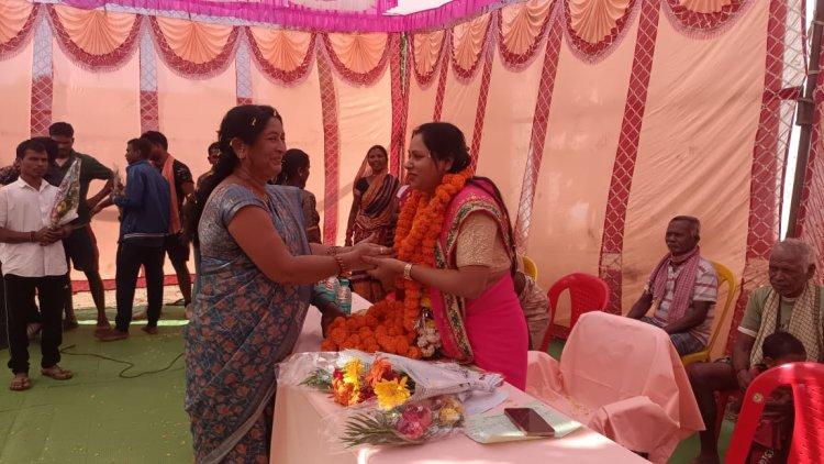 कस्तूरी में हुआ महिला आयोग सदस्य अधिवक्ता दीपिका शोरी का भव्य स्वागत