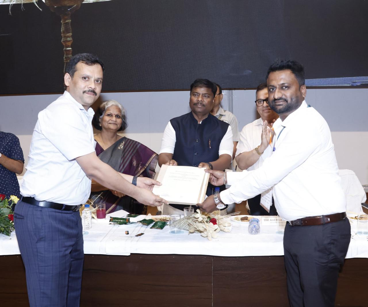 वन मंत्री  केदार कश्यप बॉयर-सेलर मीट में हुए सम्मिलित