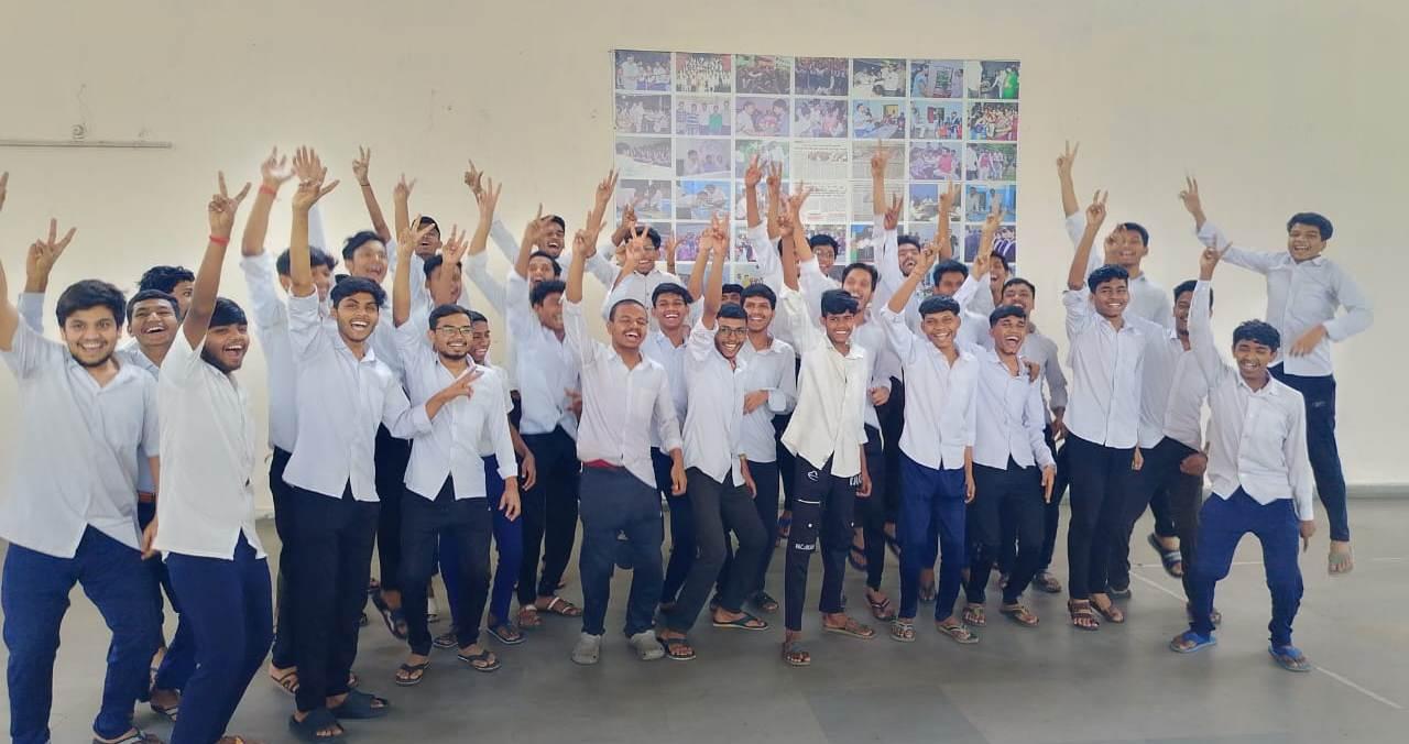 जेईई मेंस 2025 में प्रयास के बच्चों ने किया शानदार प्रदर्शन