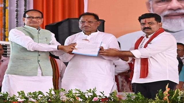 अब कोई गरीब कच्चे मकान में नहीं रहेगा, सबके बनेंगे पक्के मकान : केंद्रीय मंत्री चौहान