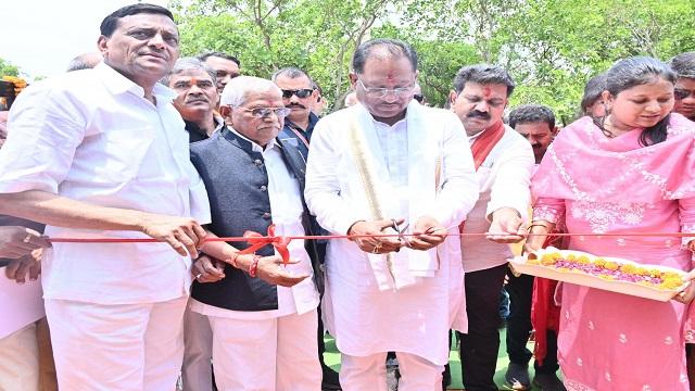 मुख्यमंत्री विष्णु देव साय ने किया अटल आवास योजना अंतर्गत 226 आवासों का लोकार्पण