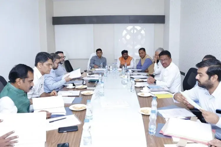 मंत्री केदार कश्यप की अध्यक्षता में सी.आई. डी.सी. की बैठक सम्पन्न