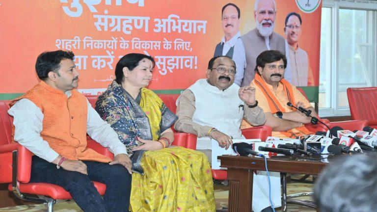 प्रेसवार्ता : उप मुख्यमंत्री अरूण साव ने कांग्रेस में मचे अंदरूनी घमासान पर किया कटाक्ष