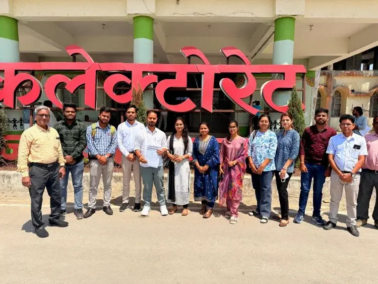 नियुक्ति की आस लगाए अभ्यर्थी, सुनवाई की कर रहे अर्ज़ी