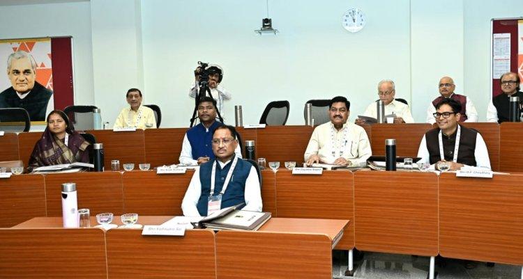 मुख्यमंत्री विष्णुदेव साय और मंत्रिमंडल का दो दिवसीय चिंतन शिविर शुरू