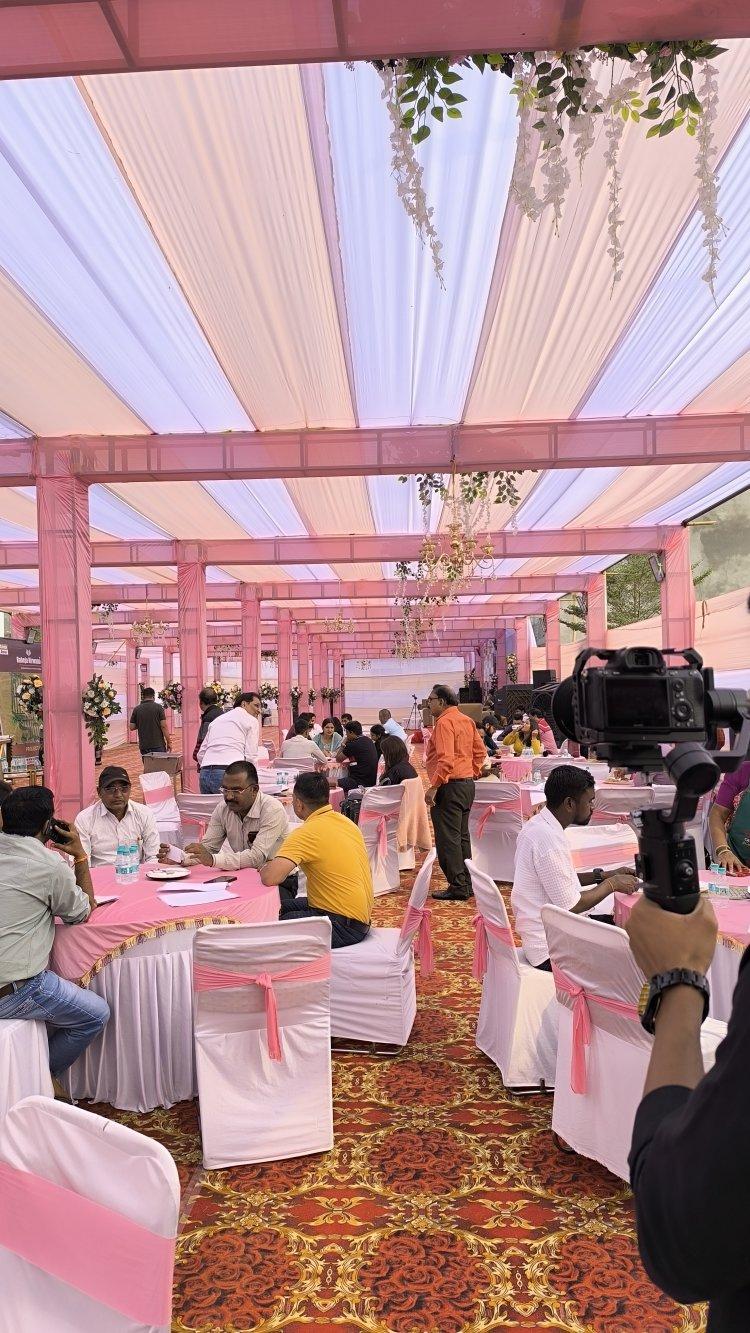 रहेजा ग्रुप का नया प्रोजेक्ट "रहेजा निर्वाणा 3", दूसरे दिन भी लगी रही ग्राहकों की भीड़