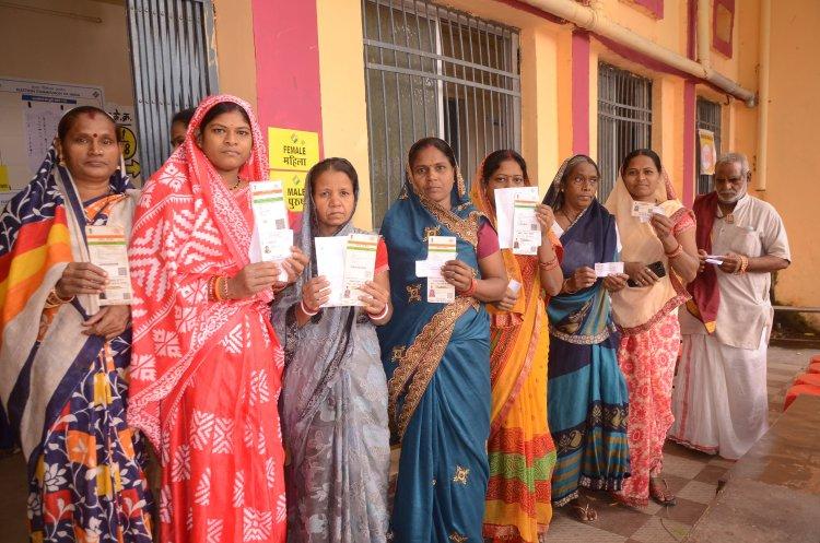 अपना विधायक चुनने मतदाता उत्साहित,दक्षिण विधानसभा में मतदान जारी