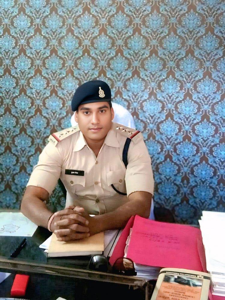 घरघोड़ा थाना में कुमार गौरव साहू ने लिया चार्ज, क्षेत्र में न्याय की उम्मीद जगी, अवैध कारोबार पर लगेगी लगाम