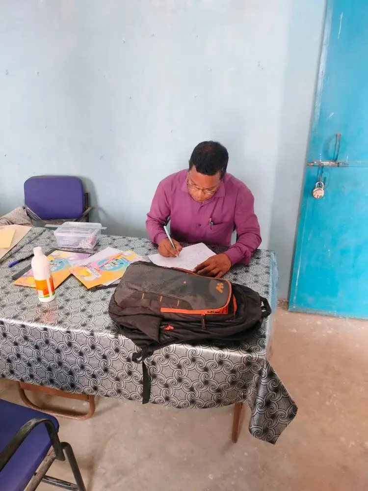 अफरीदी शासकीय प्राथमिक शाला में रामचरण कर्ष के नेतृत्व में बोर्ड परीक्षा का सफल संचालन