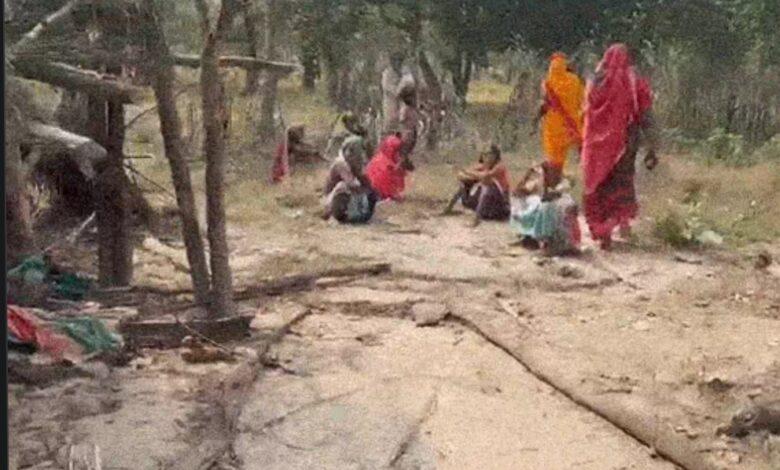 आधी रात हाथियों ने 2 बच्चों को मारा,भागकर माता-पिता व 3 बच्चों ने जान बचाई