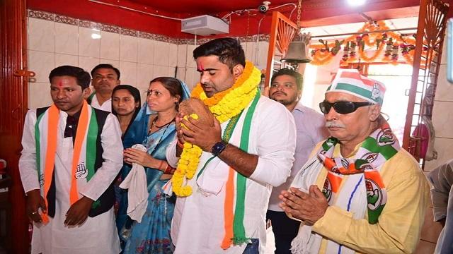 दक्षिण में परिवर्तन होगा जनता मुझे आशीर्वाद दे रही है-आकाश शर्मा